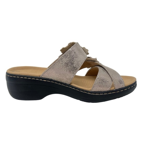 Clarks Platform Sandals - Picture 5 of 11